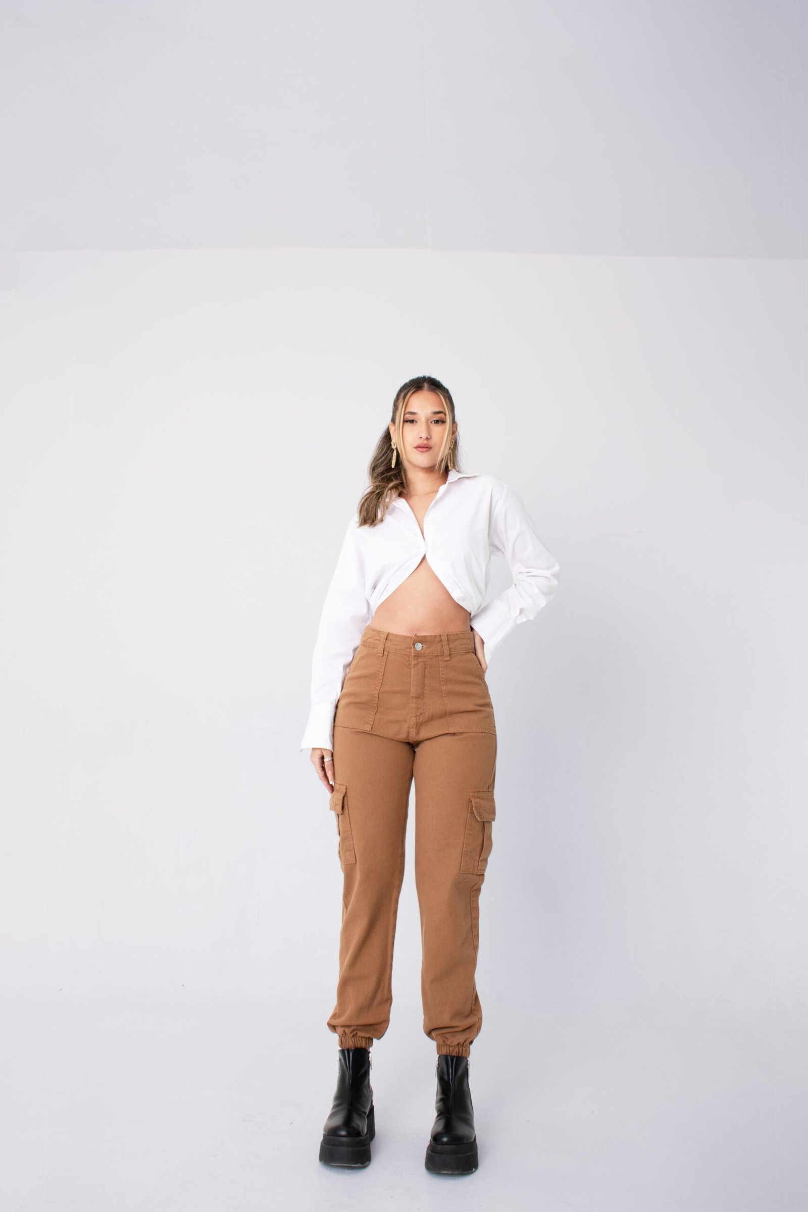 MOM CARGO CAMEL